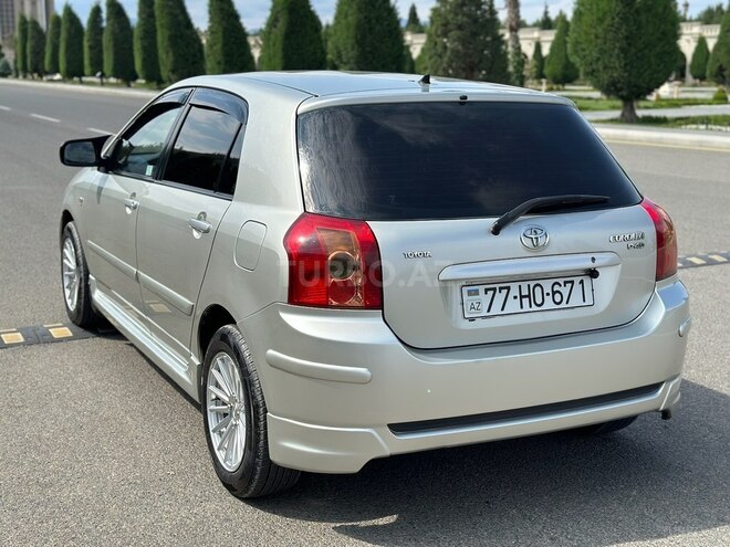 Toyota Corolla 2004, 271,787 km - 1.4 л - Gəncə