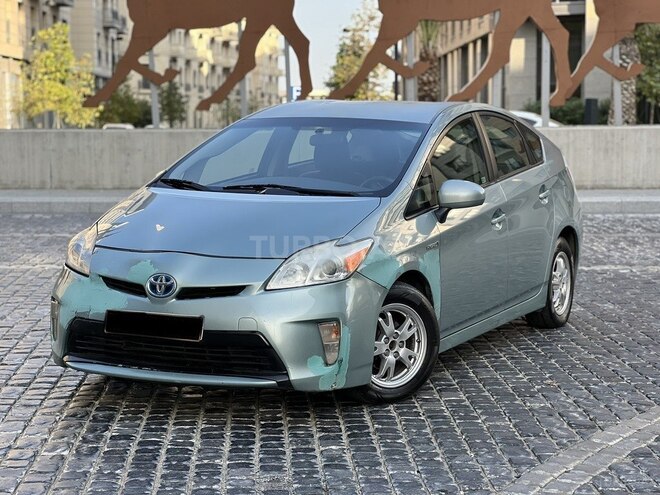Toyota Prius 2014, 187,000 km - 1.8 l - Bakı