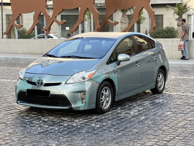 Toyota Prius 2014, 187,000 km - 1.8 l - Bakı