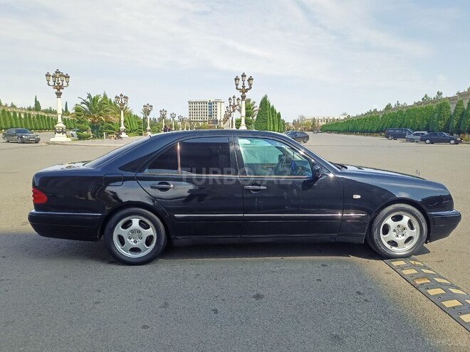 Mercedes E 240 1998, 290,087 km - 2.4 l - Gəncə