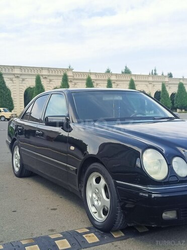Mercedes E 240 1998, 290,087 km - 2.4 l - Gəncə