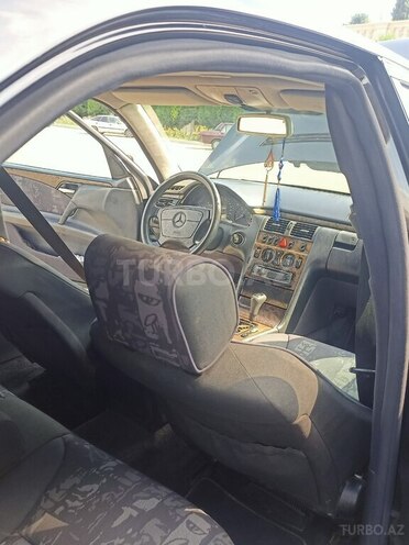 Mercedes E 240 1998, 290,087 km - 2.4 l - Gəncə