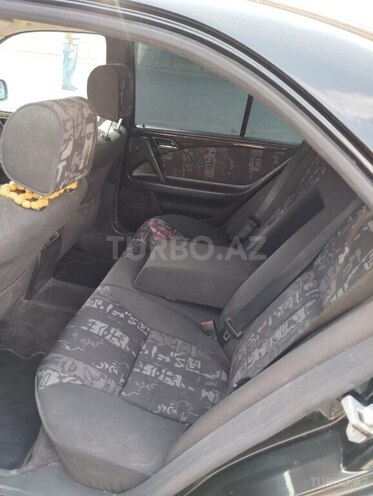 Mercedes E 240 1998, 290,087 km - 2.4 l - Gəncə