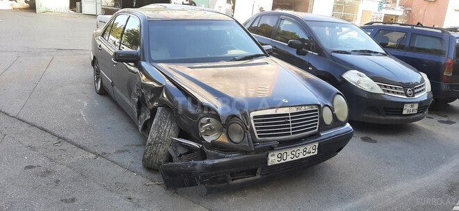 Mercedes E 200 1997, 413,987 km - 2.0 л - Bakı