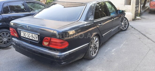 Mercedes E 200 1997, 413,987 km - 2.0 л - Bakı