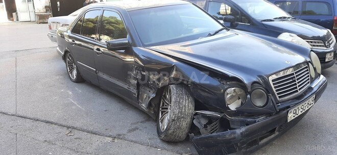 Mercedes E 200 1997, 413,987 km - 2.0 л - Bakı