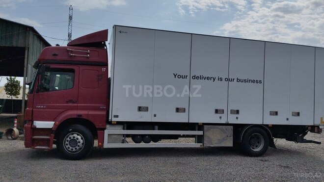 Mercedes Axor 1824 2010, 250,000 km - 6.4 л - Sumqayıt
