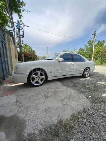 Mercedes E 320 2000, 154,132 km - 3.2 l - Bakı