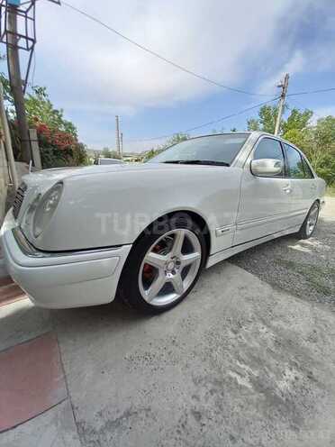 Mercedes E 320 2000, 154,132 km - 3.2 l - Bakı