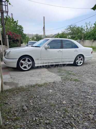 Mercedes E 320 2000, 154,132 km - 3.2 l - Bakı