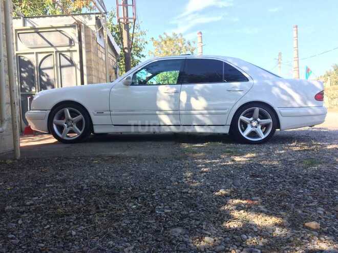 Mercedes E 320 2000, 154,132 km - 3.2 l - Bakı