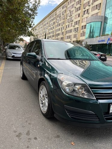 Opel Astra 2004, 235,000 km - 1.4 l - Bakı
