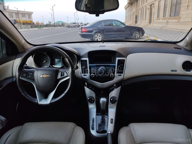 Chevrolet Cruze 2011, 290,000 km - 1.4 l - Sumqayıt