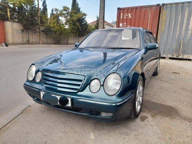 Mercedes E 270 2000, 310,000 km - 2.7 l - Bakı
