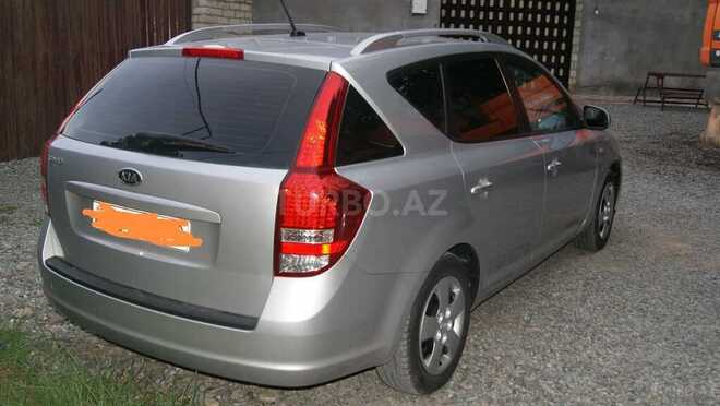 Kia Ceed 2010, 215,000 km - 1.4 l - Şəmkir
