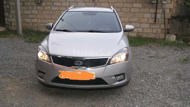 Kia Ceed 2010, 215,000 km - 1.4 l - Şəmkir