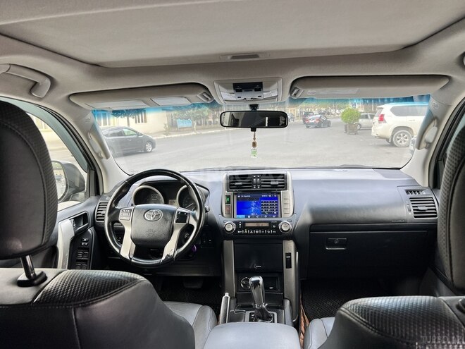 Toyota Prado 2012, 200,000 km - 2.7 л - Bakı