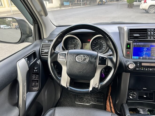 Toyota Prado 2012, 200,000 km - 2.7 л - Bakı