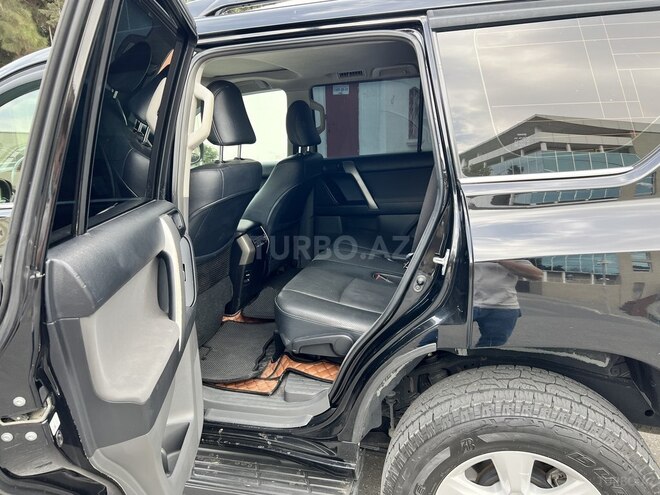 Toyota Prado 2012, 200,000 km - 2.7 л - Bakı