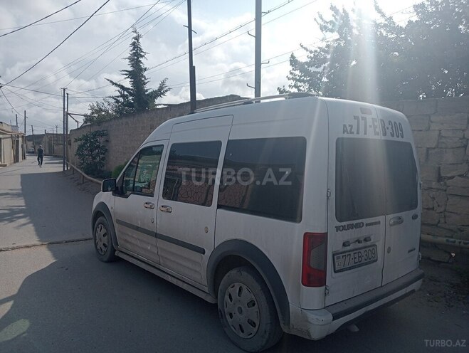 Ford Tourneo Connect 2010, 300,000 km - 1.8 л - Bakı