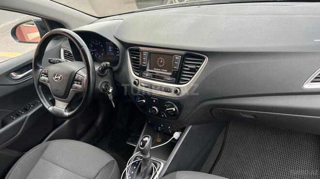 Hyundai Accent 2019, 210,000 km - 1.6 l - Bakı
