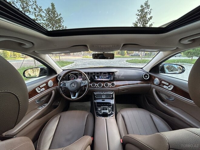Mercedes E 300 2018, 63,215 km - 2.0 l - Bakı