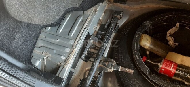 Mercedes C 200 2000, 424,000 km - 2.0 l - Masallı