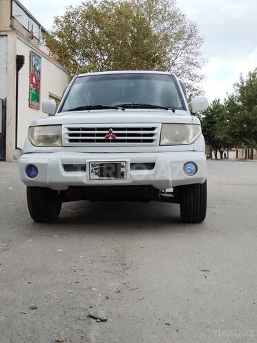 Mitsubishi Pajero io 1999, 301,815 km - 1.8 l - Gəncə