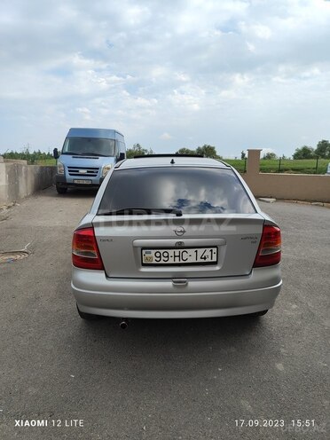 Opel Astra 2001, 255,000 km - 1.6 л - Bakı