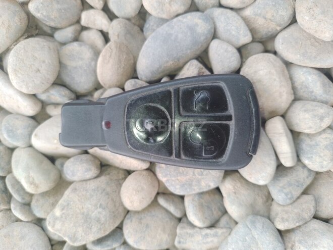 Mercedes C 230 1997, 295,200 km - 2.3 l - Bakı
