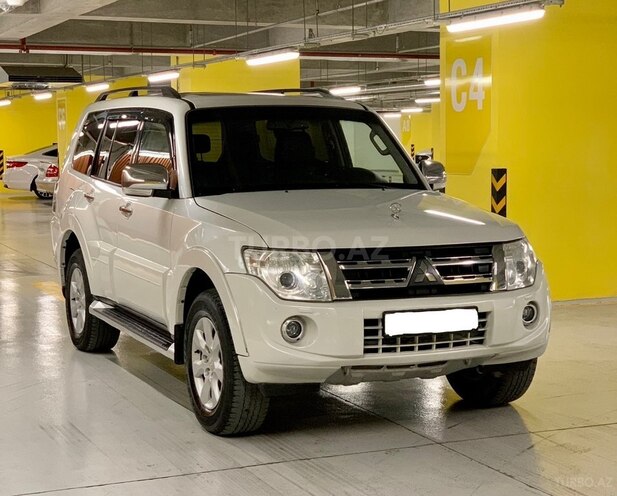 Mitsubishi Pajero 2012, 188,000 km - 3.5 l - Gəncə