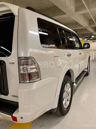 Mitsubishi Pajero 2012, 188,000 km - 3.5 l - Gəncə