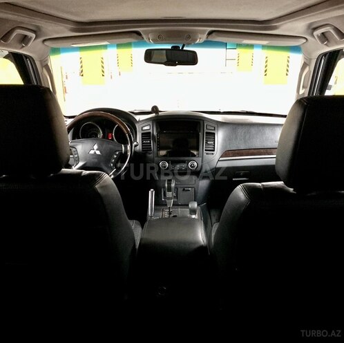 Mitsubishi Pajero 2012, 188,000 km - 3.5 l - Gəncə
