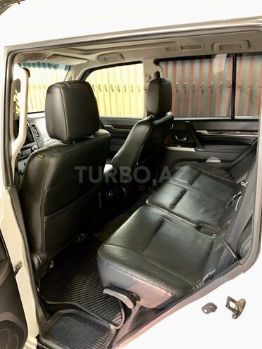Mitsubishi Pajero 2012, 188,000 km - 3.5 l - Gəncə