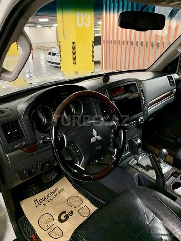 Mitsubishi Pajero 2012, 188,000 km - 3.5 l - Gəncə
