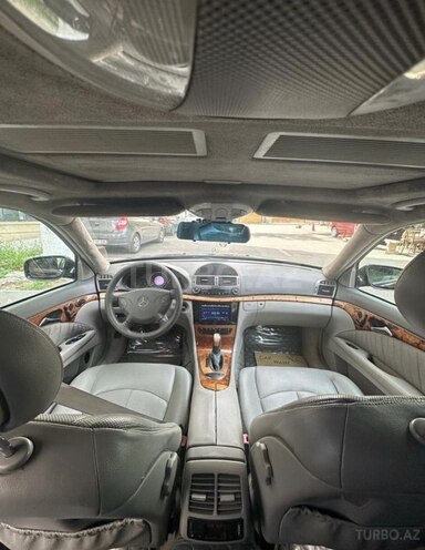 Mercedes E 320 2003, 302,500 km - 3.2 l - Bakı