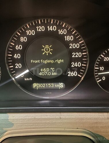 Mercedes E 320 2003, 302,500 km - 3.2 l - Bakı