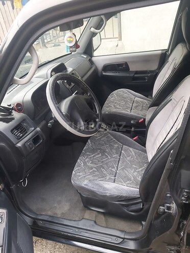 Mitsubishi Pajero io 2000, 302,012 km - 2.0 l - Bakı