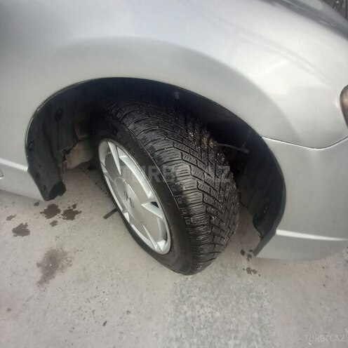 Honda Civic 2008, 281,635 km - 1.3 l - Bakı
