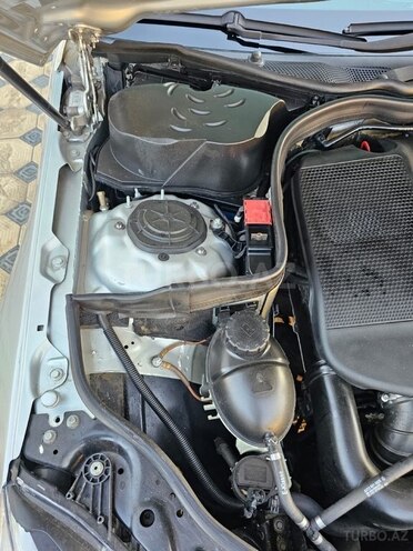 Mercedes E 220 2010, 238,141 km - 2.2 l - Gəncə