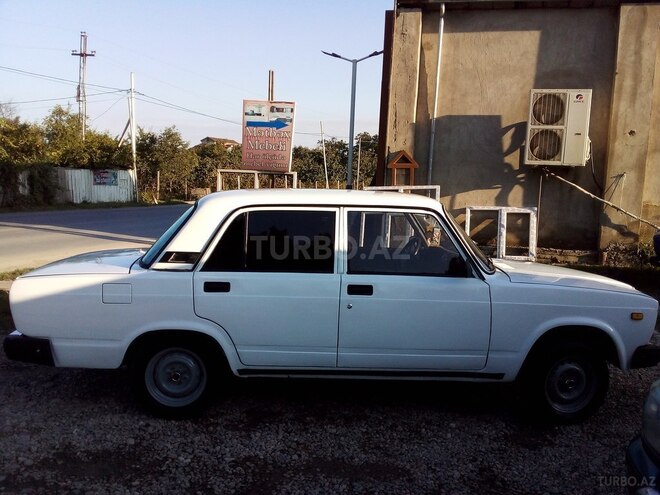 LADA (VAZ) 2107 2002, 84,200 km - 1.6 л - Quba