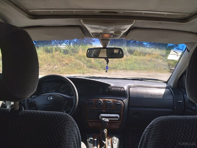 Opel Vectra 1995, 282,000 km - 1.8 l - Xırdalan