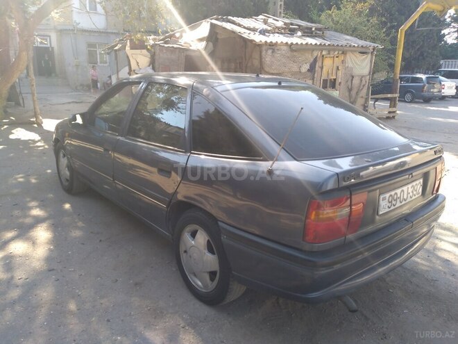Opel Vectra 1995, 282,000 km - 1.8 l - Xırdalan