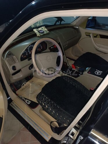 Mercedes C 230 1998, 290,000 km - 2.3 l - Salyan