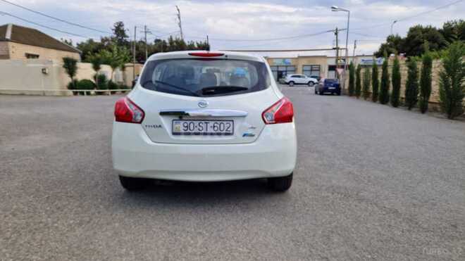 Nissan Tiida 2013, 91,460 km - 1.6 л - Bakı