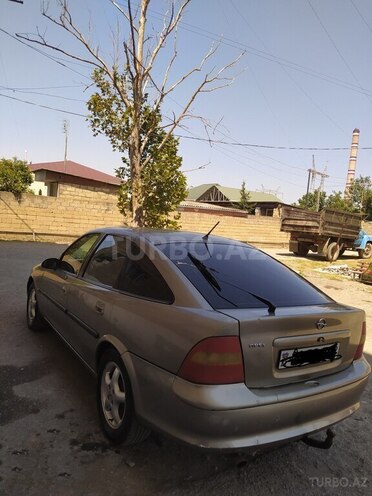 Opel Vectra 1996, 411,000 km - 1.8 l - Mingəçevir