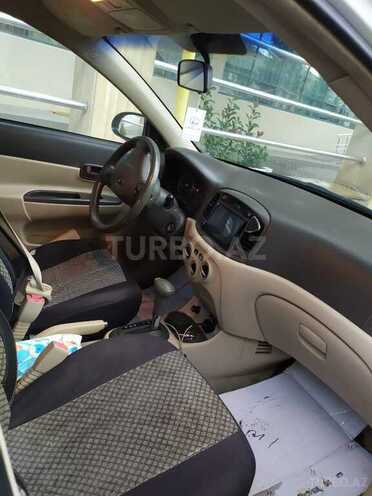 Hyundai Accent 2006, 320,000 km - 1.4 l - Bakı