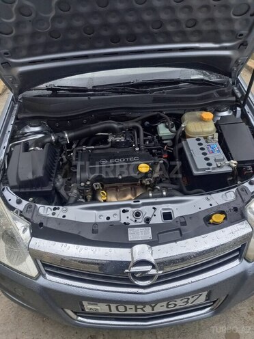 Opel Astra 2009, 220,000 km - 1.4 l - Bakı