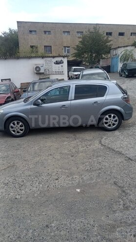 Opel Astra 2009, 220,000 km - 1.4 l - Bakı