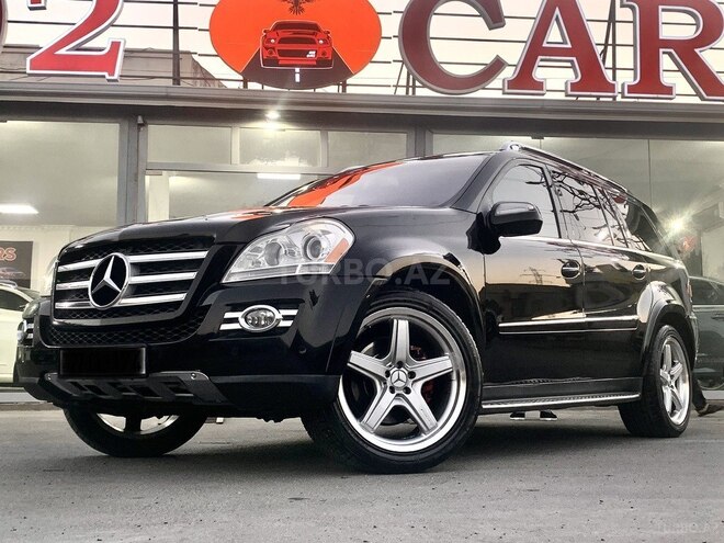 Mercedes GL 550